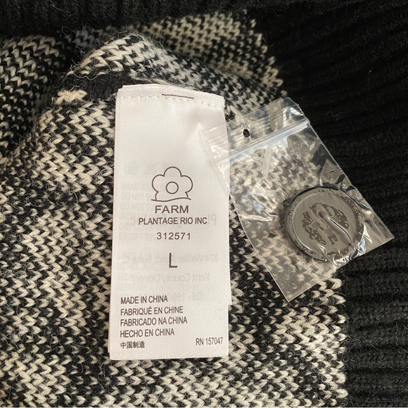 Farm Rio Pineapple Garden Knit Cardigan - Picture 6 of 12